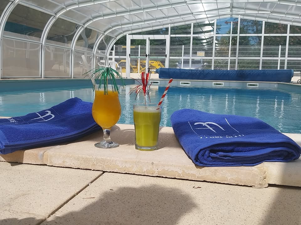 Camping La Vie : Piscine Pano